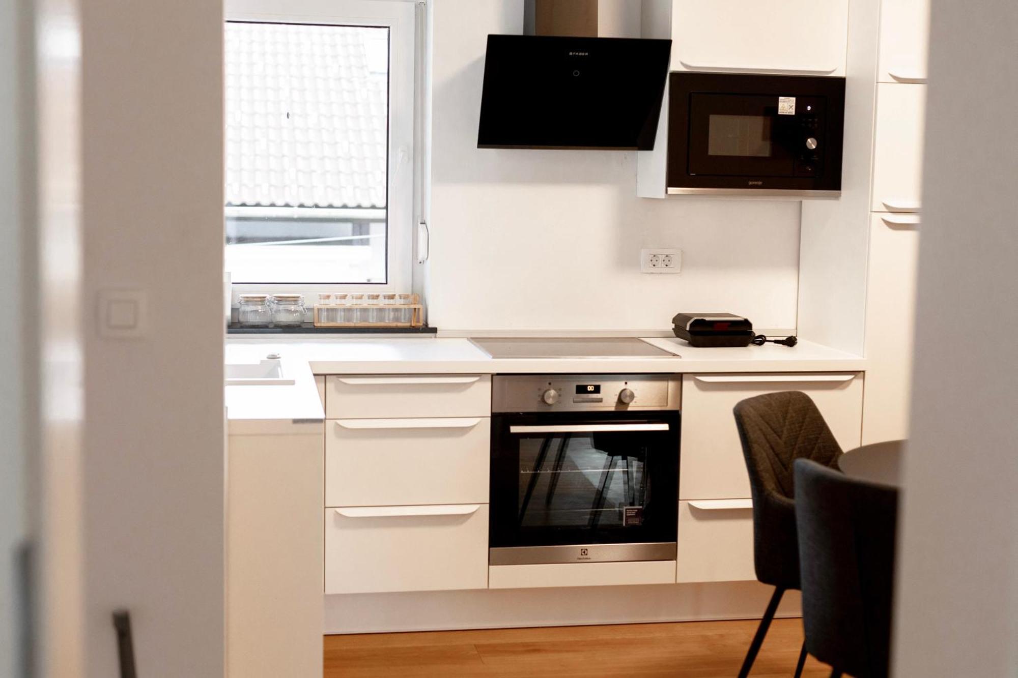 Aura Apartments Жировница Экстерьер фото