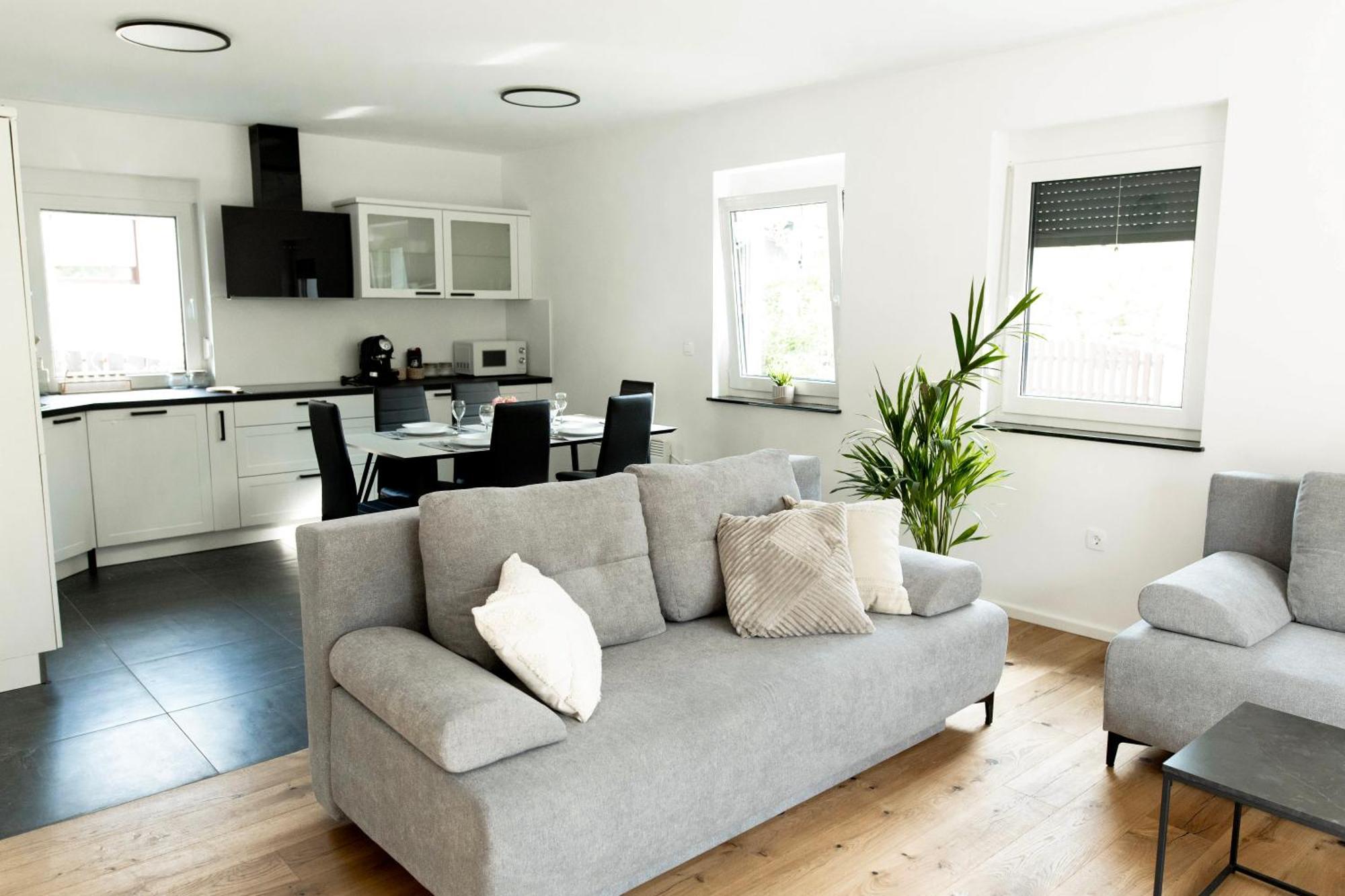 Aura Apartments Жировница Номер фото